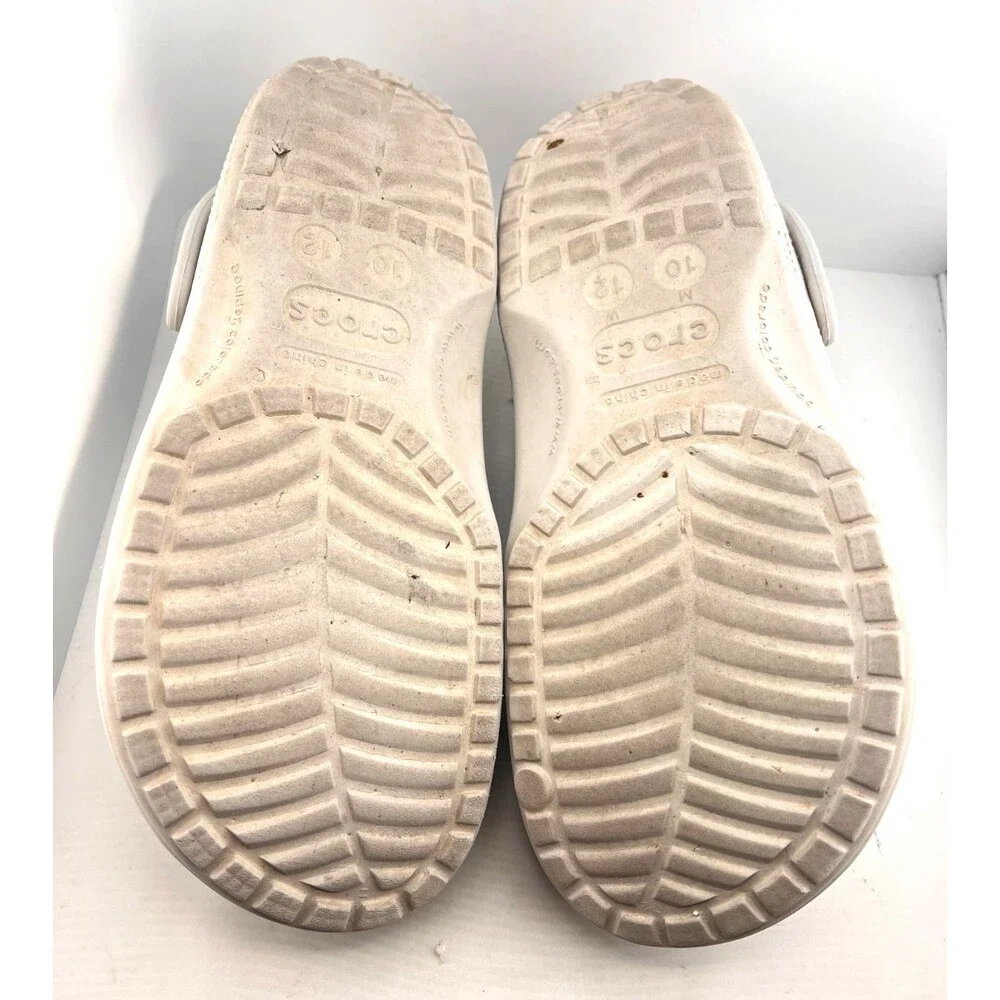 Crocs Classic Clog Gray Slip On Shoes Men's 10 Basketball Charms Summer Casual
